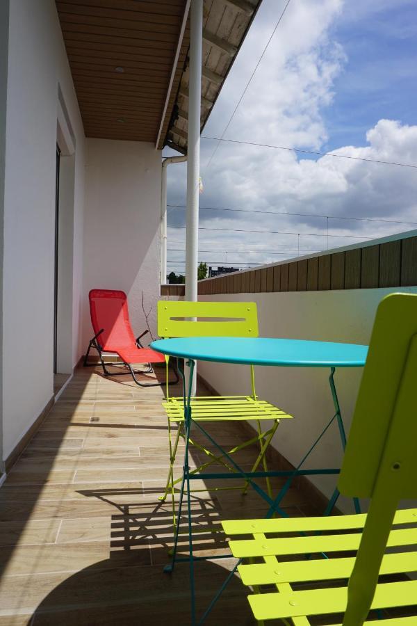 Appart Chic & Moderne Avec Balcon La Roche-sur-Yon Exteriör bild